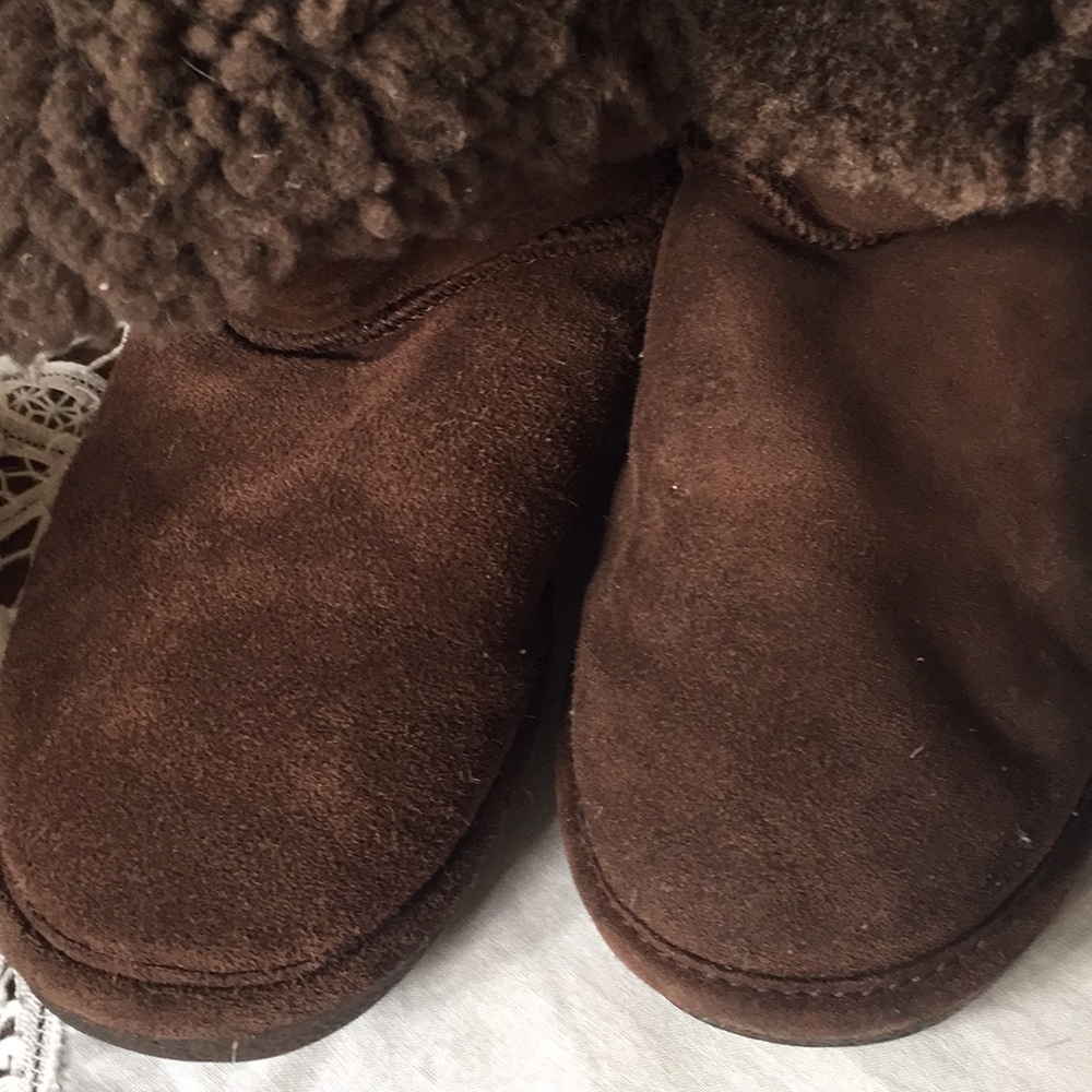 Bear paw boots size 7 brown